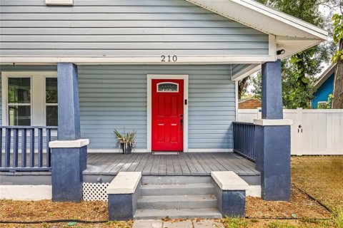 House in Tampa, Florida 2 bedrooms, 85.1 sq.m. № 2198330 - photo 8
