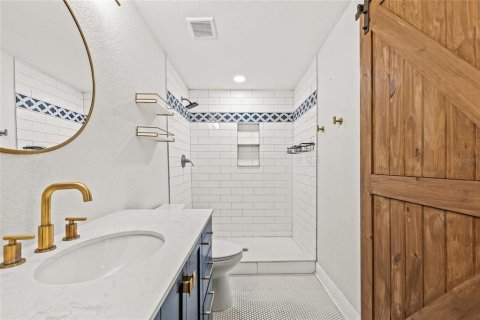 House in Tampa, Florida 2 bedrooms, 85.1 sq.m. № 2198330 - photo 29