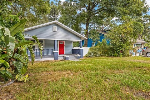 House in Tampa, Florida 2 bedrooms, 85.1 sq.m. № 2198330 - photo 4