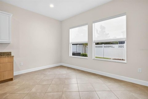 House in Wesley Chapel, Florida 4 bedrooms, 243.13 sq.m. № 1782681 - photo 14