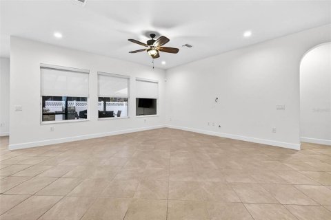 House in Wesley Chapel, Florida 4 bedrooms, 243.13 sq.m. № 1782681 - photo 17