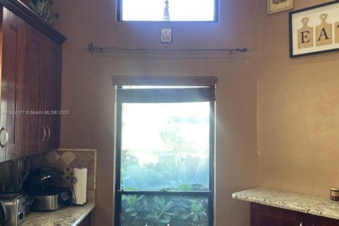 House in Boca Raton, Florida 3 bedrooms, 169.83 sq.m. № 1849098 - photo 11