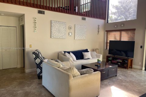 House in Boca Raton, Florida 3 bedrooms, 169.83 sq.m. № 1849098 - photo 4