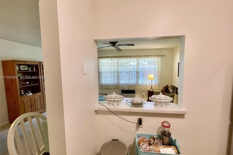 Copropriété à vendre à Deerfield Beach, Floride: 1 chambre, 65.03 m2 № 2027022 - photo 12