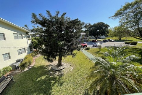 Copropriété à vendre à Deerfield Beach, Floride: 1 chambre, 65.03 m2 № 2027022 - photo 4