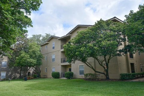 Condominio en alquiler en Lake Mary, Florida, 1 dormitorio, 76.27 m2 № 1837225 - foto 2