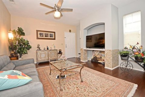 Condominio en alquiler en Lake Mary, Florida, 1 dormitorio, 76.27 m2 № 1837225 - foto 7
