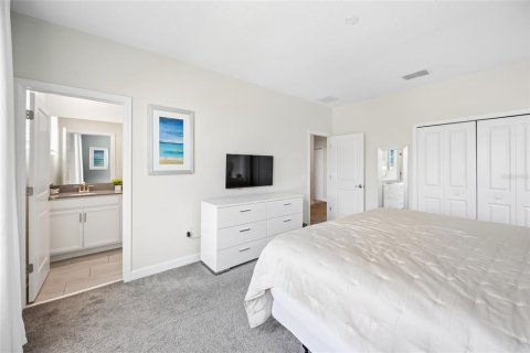 Casa en venta en Davenport, Florida, 6 dormitorios, 305.74 m2 № 2217383 - foto 23