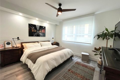 Condominio en alquiler en Fort Lauderdale, Florida, 1 dormitorio, 78.69 m2 № 2383262 - foto 5