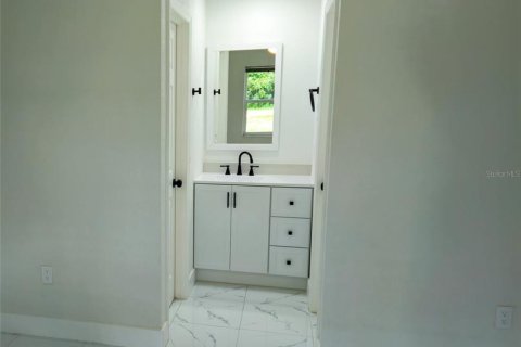House in Ocala, Florida 3 bedrooms, 135.27 sq.m. № 1805625 - photo 18