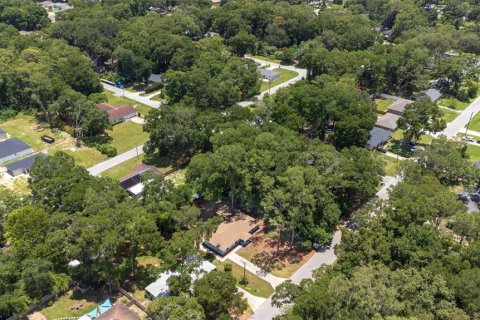House in Ocala, Florida 3 bedrooms, 135.27 sq.m. № 1805625 - photo 5