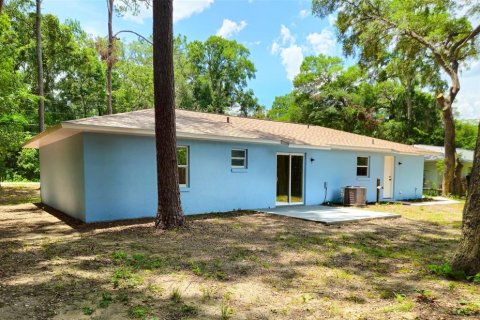 House in Ocala, Florida 3 bedrooms, 135.27 sq.m. № 1805625 - photo 8