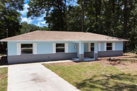 Casa en venta en Ocala, Florida, 3 dormitorios, 135.27 m2 № 1805625 - foto 2