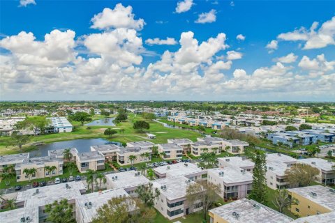 Condo in Delray Beach, Florida, 2 bedrooms  № 1827450 - photo 24