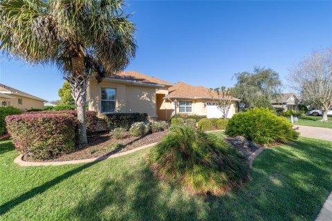 House in Ocala, Florida 3 bedrooms, 212.1 sq.m. № 1581123 - photo 3