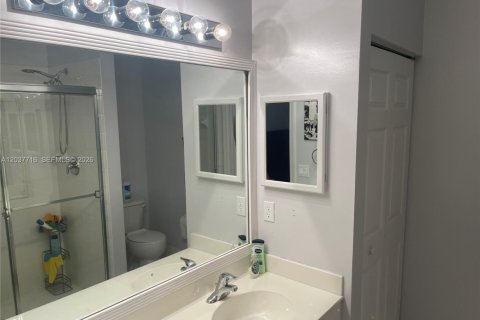 Townhouse in Plantation, Florida 2 bedrooms, 118.91 sq.m. № 2086680 - photo 25