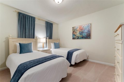 Villa ou maison à vendre à Kissimmee, Floride: 6 chambres, 261.24 m2 № 2234252 - photo 13