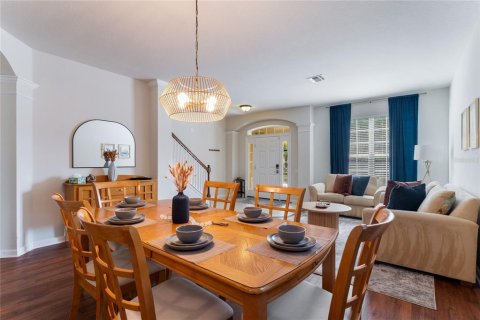 Villa ou maison à vendre à Kissimmee, Floride: 6 chambres, 261.24 m2 № 2234252 - photo 18