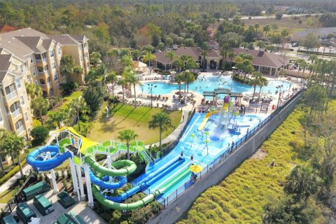 Villa ou maison à vendre à Kissimmee, Floride: 6 chambres, 261.24 m2 № 2234252 - photo 24