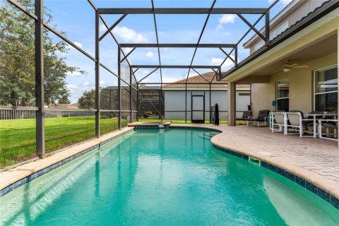 Villa ou maison à vendre à Kissimmee, Floride: 6 chambres, 261.24 m2 № 2234252 - photo 23