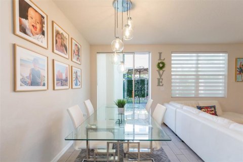 Touwnhouse à vendre à Brandon, Floride: 3 chambres, 141.68 m2 № 1816922 - photo 22