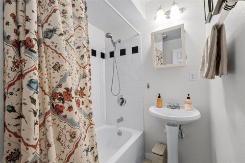 Casa en venta en Orlando, Florida, 2 dormitorios, 95.13 m2 № 1914666 - foto 15