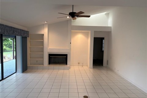 Villa ou maison à vendre à Cape Coral, Floride: 4 chambres, 293.29 m2 № 2431646 - photo 13
