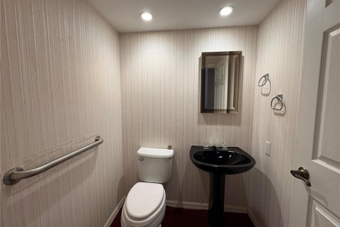 Villa ou maison à vendre à Cape Coral, Floride: 4 chambres, 293.29 m2 № 2431646 - photo 10