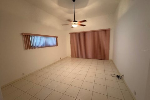 Villa ou maison à vendre à Cape Coral, Floride: 4 chambres, 293.29 m2 № 2431646 - photo 7