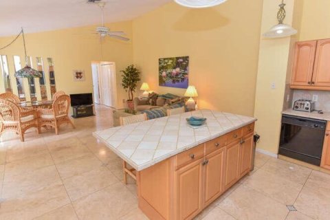 Condo in Jupiter, Florida, 2 bedrooms  № 2378838 - photo 14
