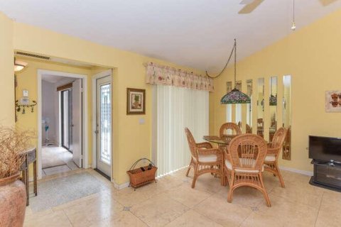 Condo in Jupiter, Florida, 2 bedrooms  № 2378838 - photo 17