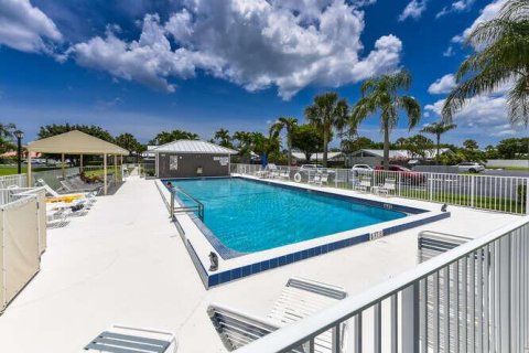 Condo in Jupiter, Florida, 2 bedrooms  № 2378838 - photo 4