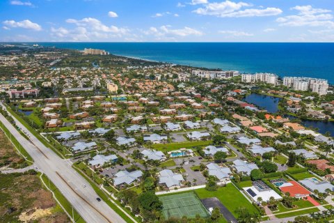 Condo in Jupiter, Florida, 2 bedrooms  № 2378838 - photo 2