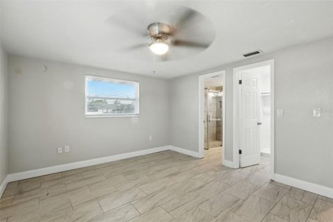 Casa en venta en Port Richey, Florida, 3 dormitorios, 137.4 m2 № 2207201 - foto 10