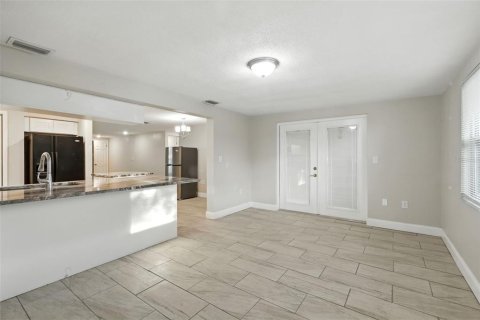 Casa en venta en Port Richey, Florida, 3 dormitorios, 137.4 m2 № 2207201 - foto 16