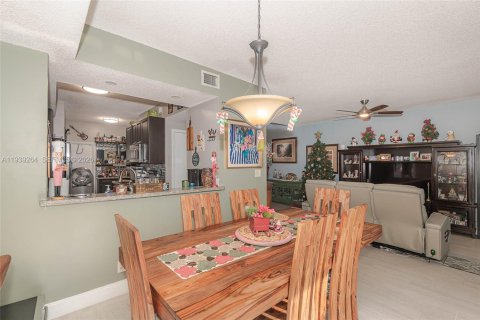 Touwnhouse à louer à Hialeah, Floride: 2 chambres, 122.26 m2 № 1996827 - photo 6