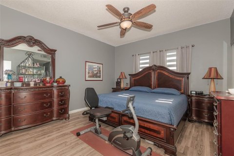 Touwnhouse à louer à Hialeah, Floride: 2 chambres, 122.26 m2 № 1996827 - photo 21