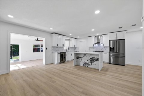 Casa en venta en Seffner, Florida, 3 dormitorios, 134.06 m2 № 2095667 - foto 11