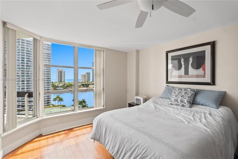 Copropriété à vendre à Aventura, Floride: 1 chambre, 97.55 m2 № 1928171 - photo 13