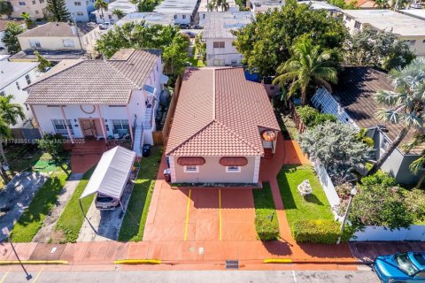 Propiedad comercial en venta en Miami Beach, Florida, 215.07 m2 № 1639504 - foto 3