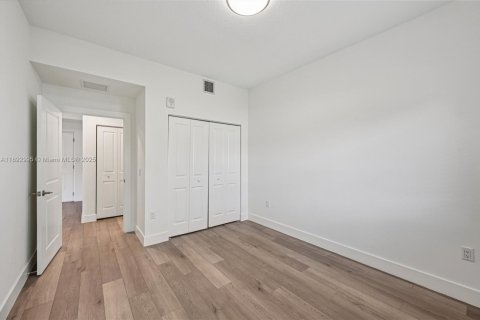 Appartement à louer à Tamarac, Floride: 2 chambres, 96.06 m2 № 1946707 - photo 11
