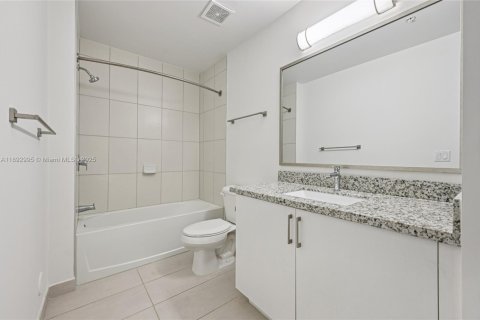 Appartement à louer à Tamarac, Floride: 2 chambres, 96.06 m2 № 1946707 - photo 15