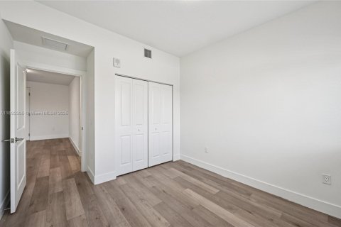 Appartement à louer à Tamarac, Floride: 2 chambres, 96.06 m2 № 1946707 - photo 28