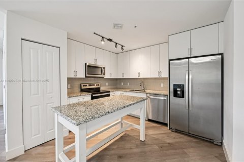 Appartement à louer à Tamarac, Floride: 2 chambres, 96.06 m2 № 1946707 - photo 20