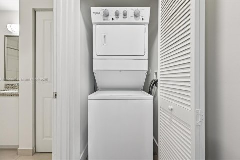 Appartement à louer à Tamarac, Floride: 2 chambres, 96.06 m2 № 1946707 - photo 30