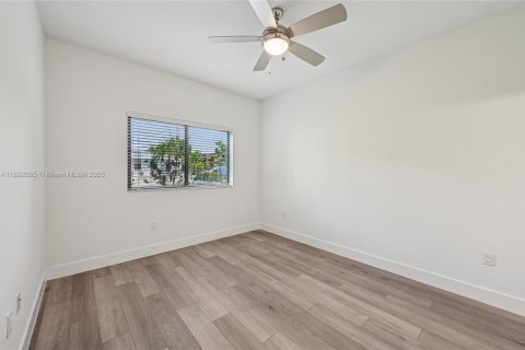 Appartement à louer à Tamarac, Floride: 2 chambres, 96.06 m2 № 1946707 - photo 7