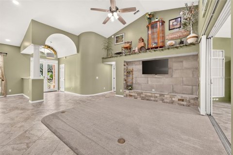 House in Dunnellon, Florida 3 bedrooms, 255.48 sq.m. № 2329598 - photo 19
