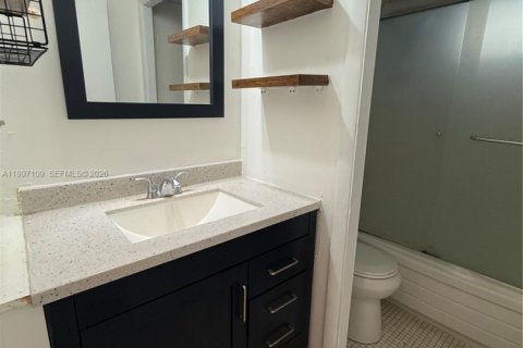 Copropriété à louer à Miami Beach, Floride: 1 chambre, 61.97 m2 № 2059213 - photo 9