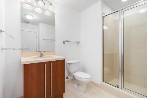 Купить кондоминиум в Майами, Флорида 2 спальни, 94.11м2, № 2038619 - фото 13