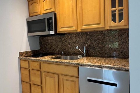 Condominio en venta en Pompano Beach, Florida, 3 habitaciones, 37.16 m2 № 2189757 - foto 3